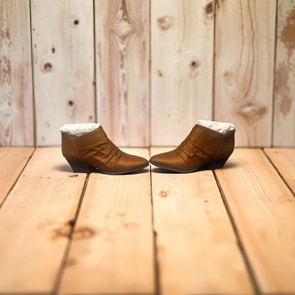 Life Stride Shimmering Bronze Ankle Booties - Picture 3 of 3